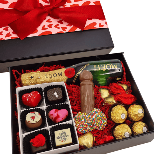 Lovers Luxury Hamper - Naughty