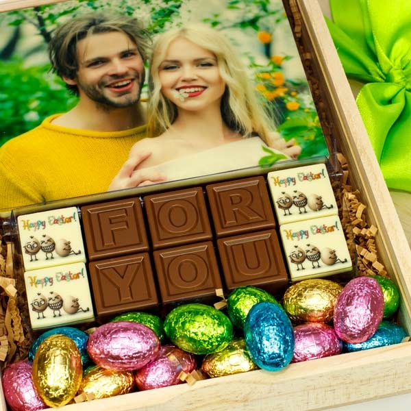 Personalised Easter Box Lead time: 1-3 days