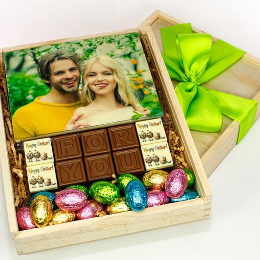 Personalised Easter Box Lead time: 1-3 days